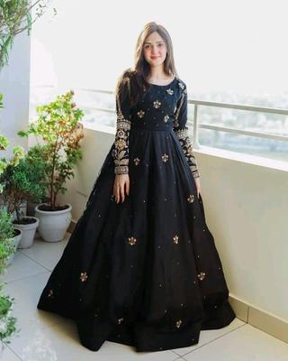 2 Pcs - Sequence Boti With Thread Zarri Work On Sleeves, Front Body Maxi With Trouser