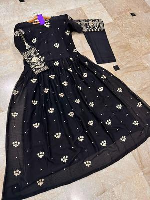 2 Pcs - Sequence Boti With Thread Zarri Work On Sleeves, Front Body Maxi With Trouser