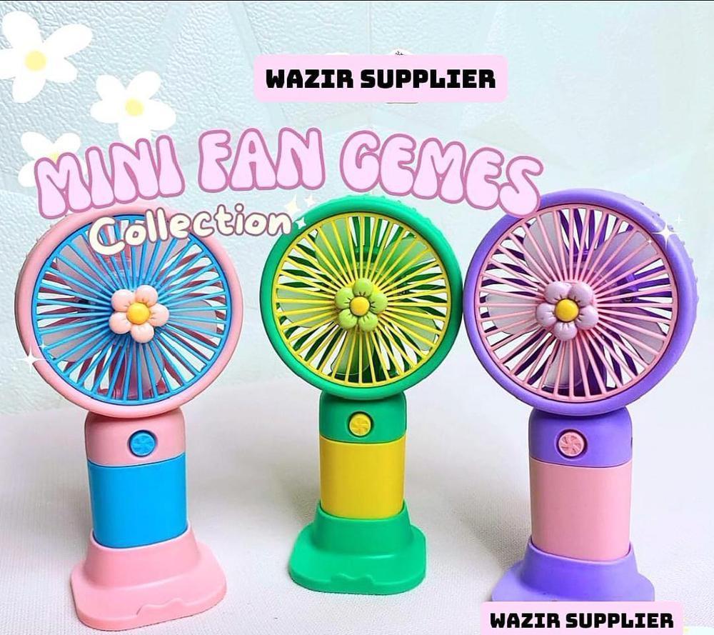 MINI RECHARGEABLE HAND FAN